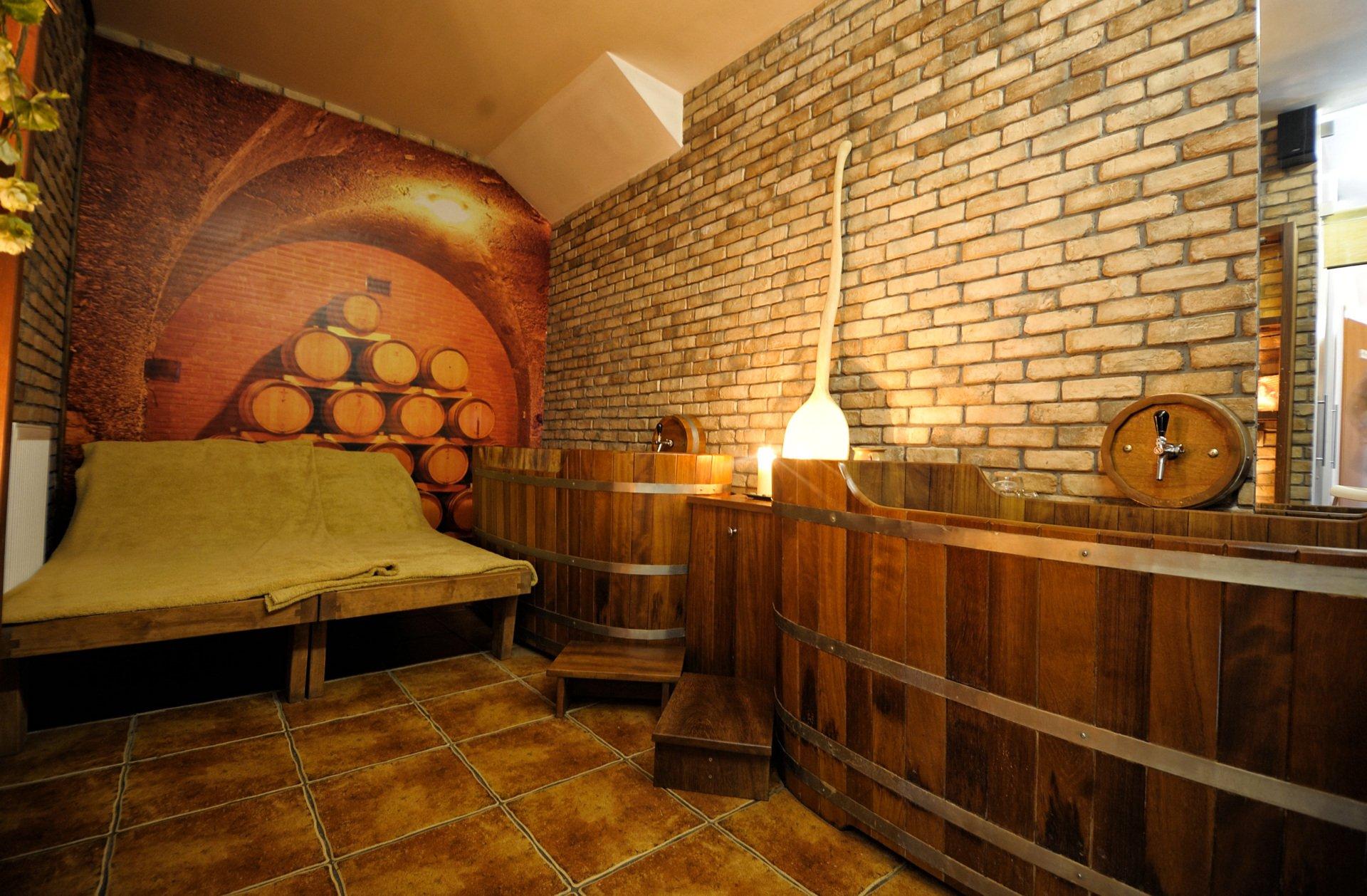 Vestil Hotel Piotrków Trybunalski Extérieur photo