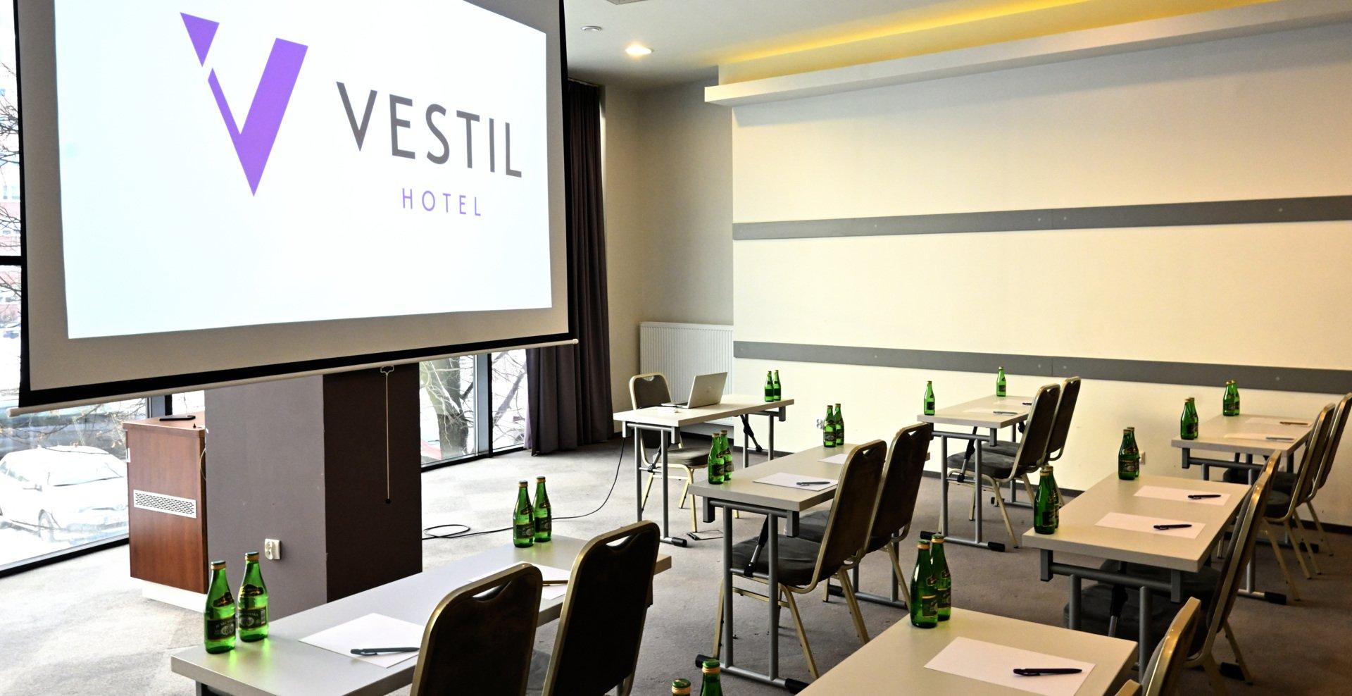 Vestil Hotel Piotrków Trybunalski Extérieur photo